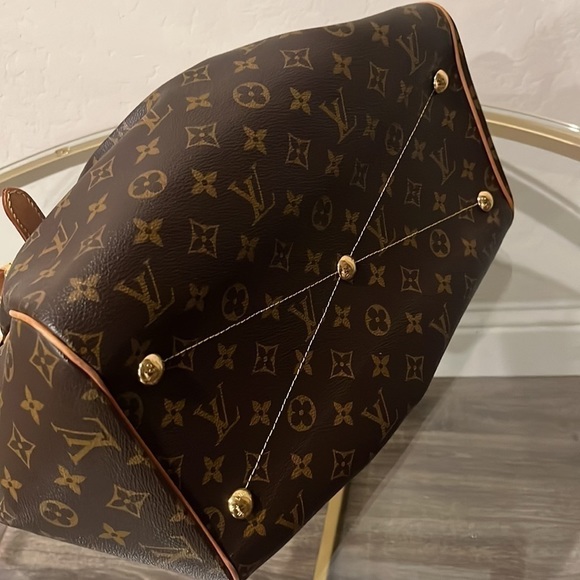 LOUIS VUITTON Beautiful Chic Vintage Monogram Tivoli GM Authentic Bag LV - Picture 11 of 17